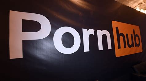 Sex in school bathroom porn