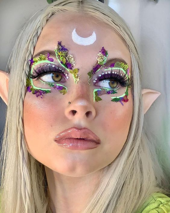 Adult fairy makeup Danifae masturbating