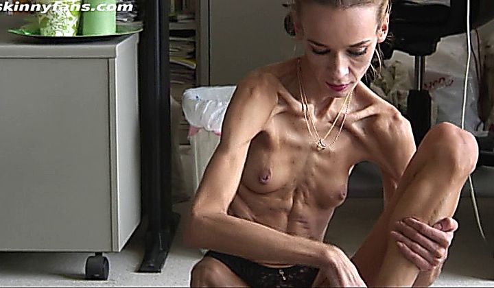 Anorexic porn pics Gay oldman porn