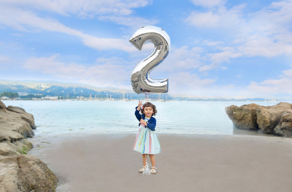 Beach birthday photoshoot ideas for adults Large pool floats for multiple adults