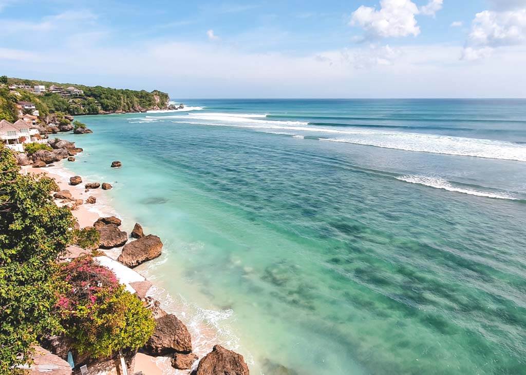 Best places to stay in bali for young adults Kruger webcam