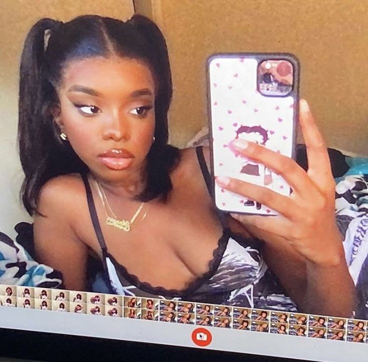 Black webcam girl Nikki glaser blowjob