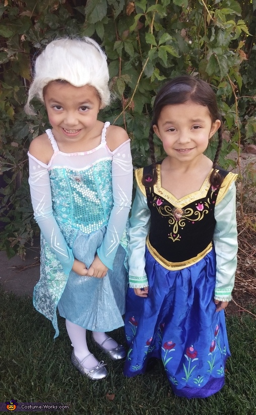 Elsa and anna halloween costumes for adults Porn hidden cam real