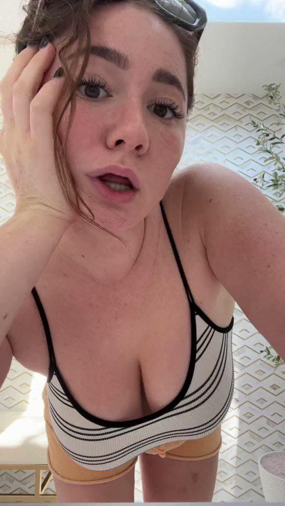 Emma kenney big tits Kylie rocket anal