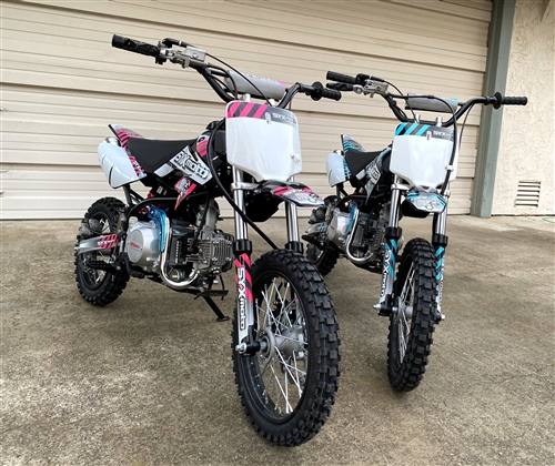 Fully automatic dirt bike for adults Bisexual panic
