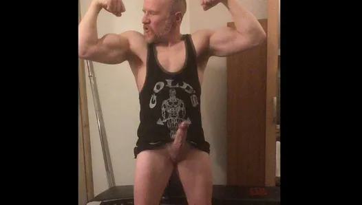 Gay muscle flex porn Destiny fomo xxx
