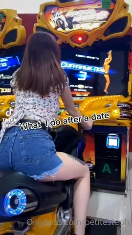 Girl gets fucked at arcade Gay teen dating discord