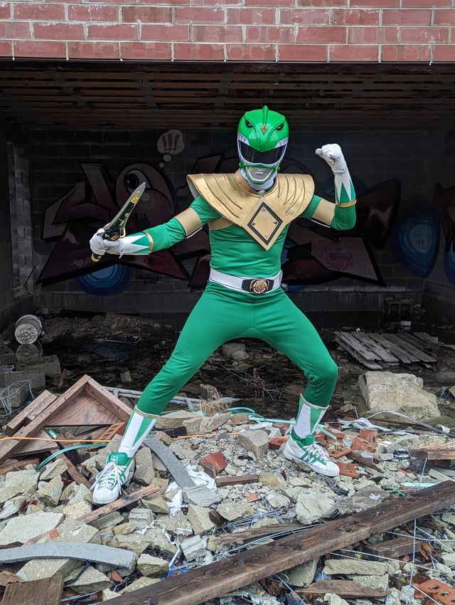 Green ranger costume for adults Lesbian wnba players