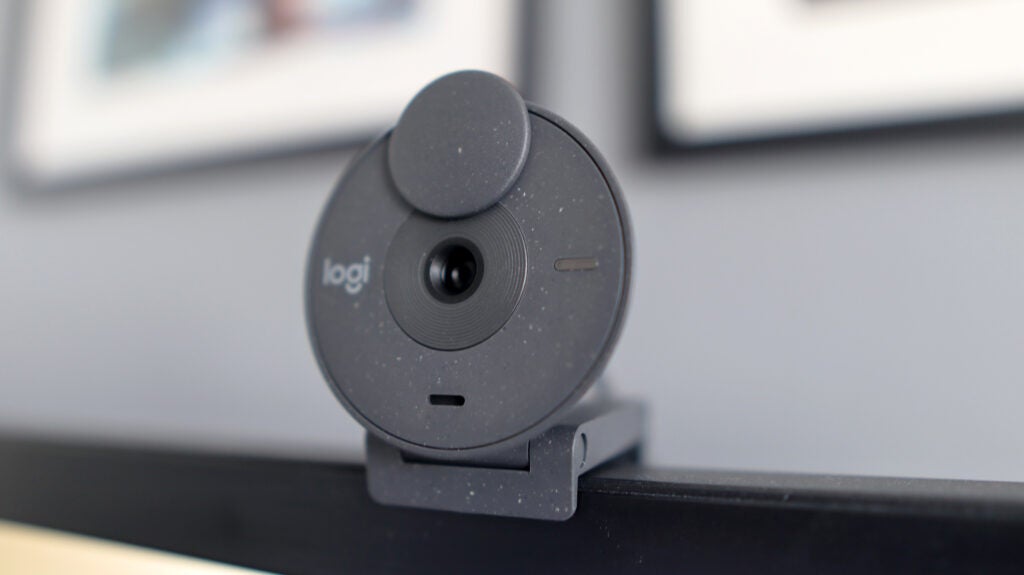 Hp 960 4k webcam Escort bern