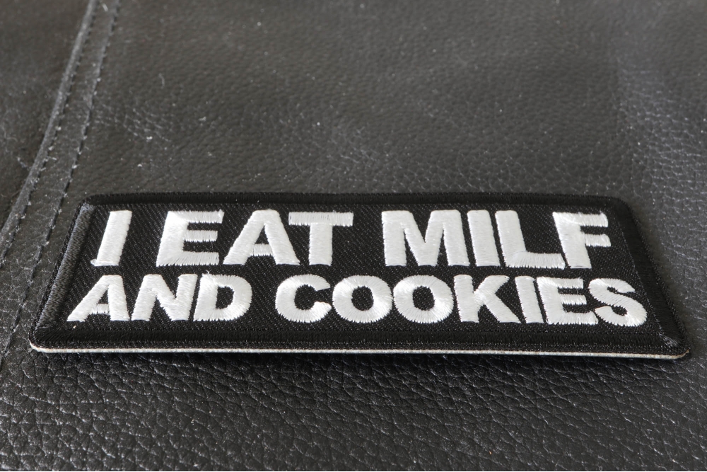 I eat milf and cookies shirt Self shot porn pictures