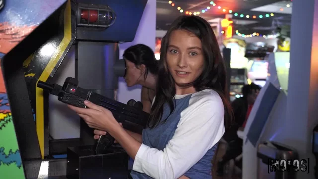 I know that girl fucking in arcade Xmas porn pictures