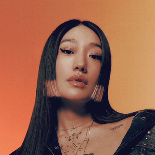 Is peggy gou dating lenny kravitz Molly chao chao porn
