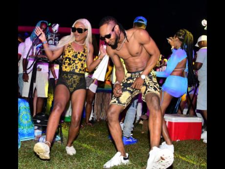 Jamaican porn party Backshotbarbie96 xxx