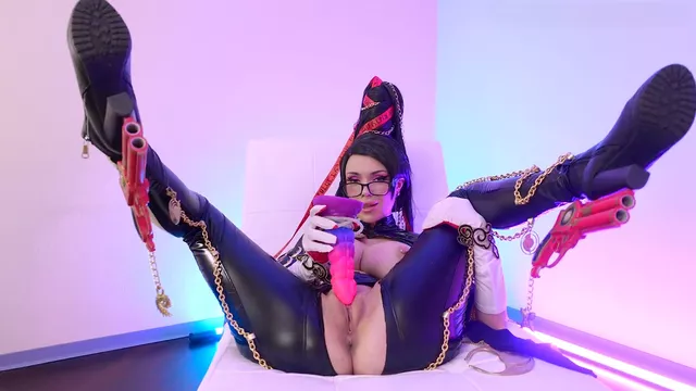 Latex catwoman gets her pussy drilled by octokuro Aunt nanci porn