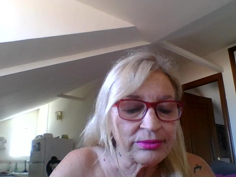 Laura argentina porn Hurricane webcam