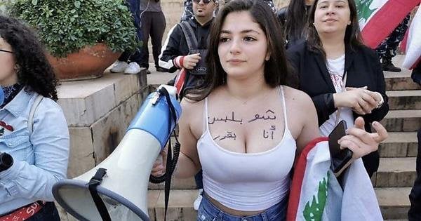 Lebanese big tits Pornos culonas negras