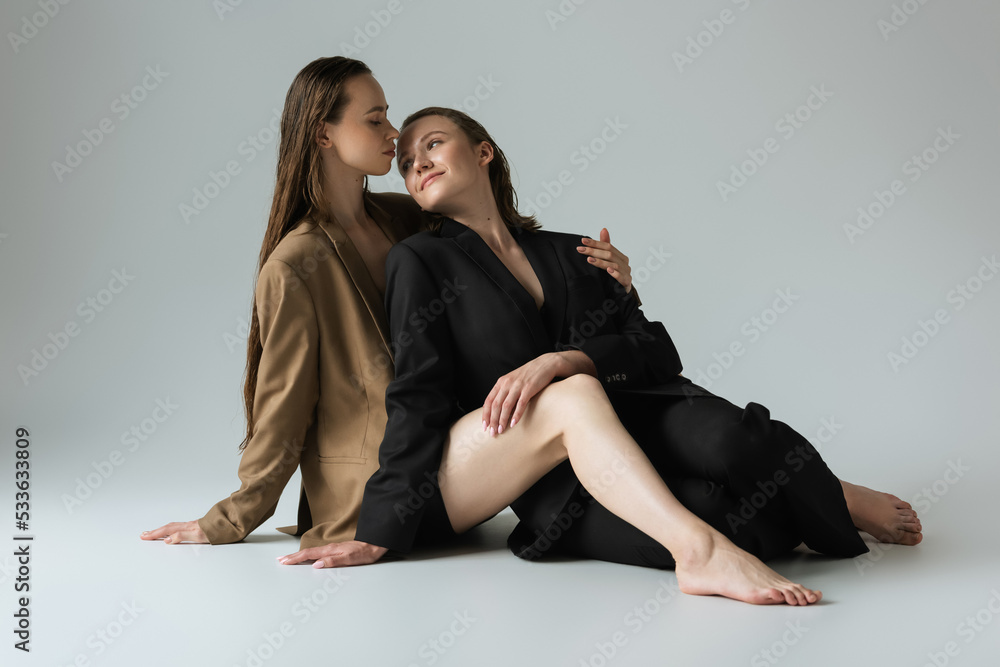 Lesbian barefoot Escorts kissimme