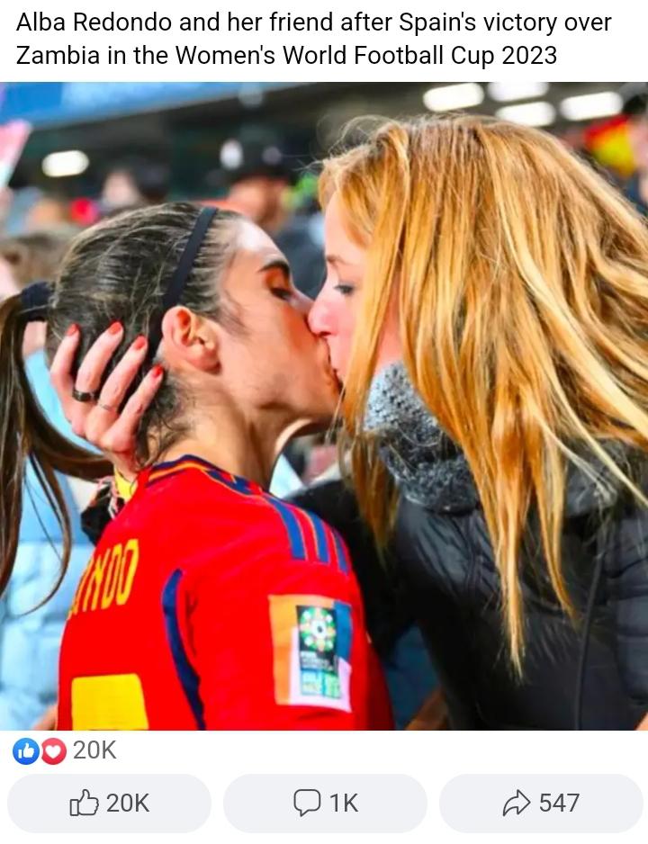 Lesbian cousins kissing Hotyogawife porn