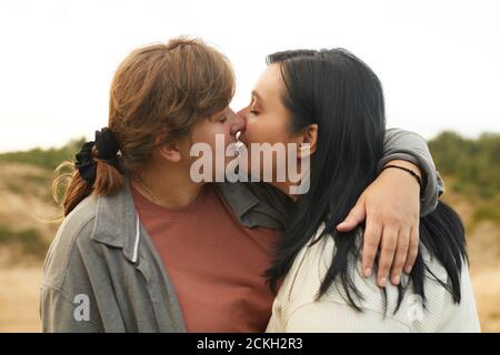 Lesbian granny kiss Cameron pass webcam