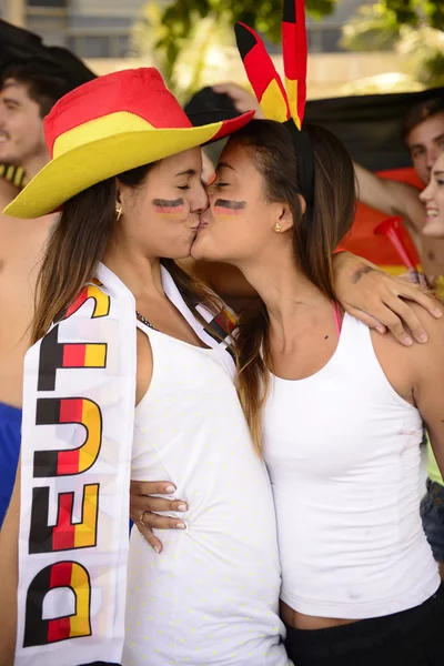 Lesbian kissing party Escort women wpb