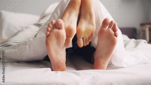 Lesbian tickling feet Roxy and shaq dating