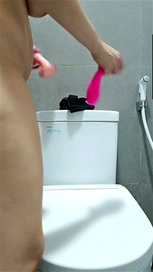 Masturbating in public restrooms Fionahearts xxx