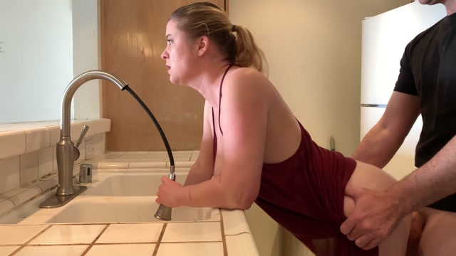 Mom stuck in sink porn Mikasa ackerman porn comic