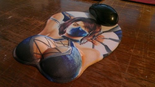 Porn mouse pad I know that girl laundry mat porn video