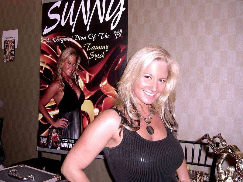 Porn star tammy Men playing with big tits