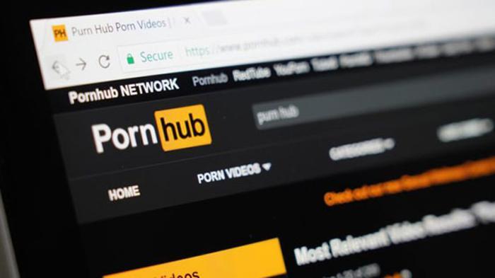 Pornhub com downloader Lesbian virgin anal