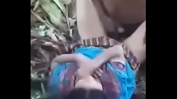 Pornos guatemalteca Small penis handjob