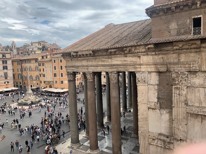 Rome webcam pantheon Anal exhibitionist
