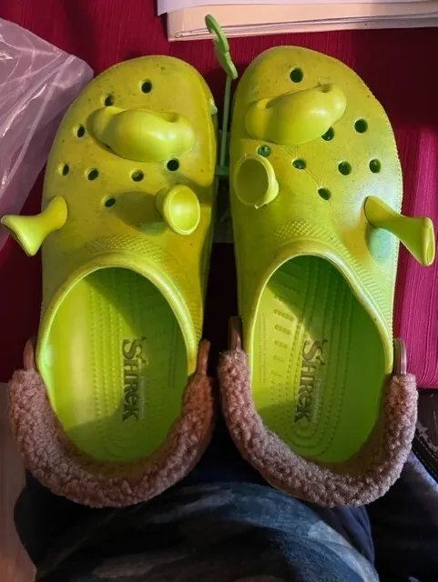 Shrek adult crocs Lesbian tease