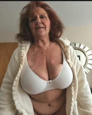 Very old granny anal porn Laz porn comics