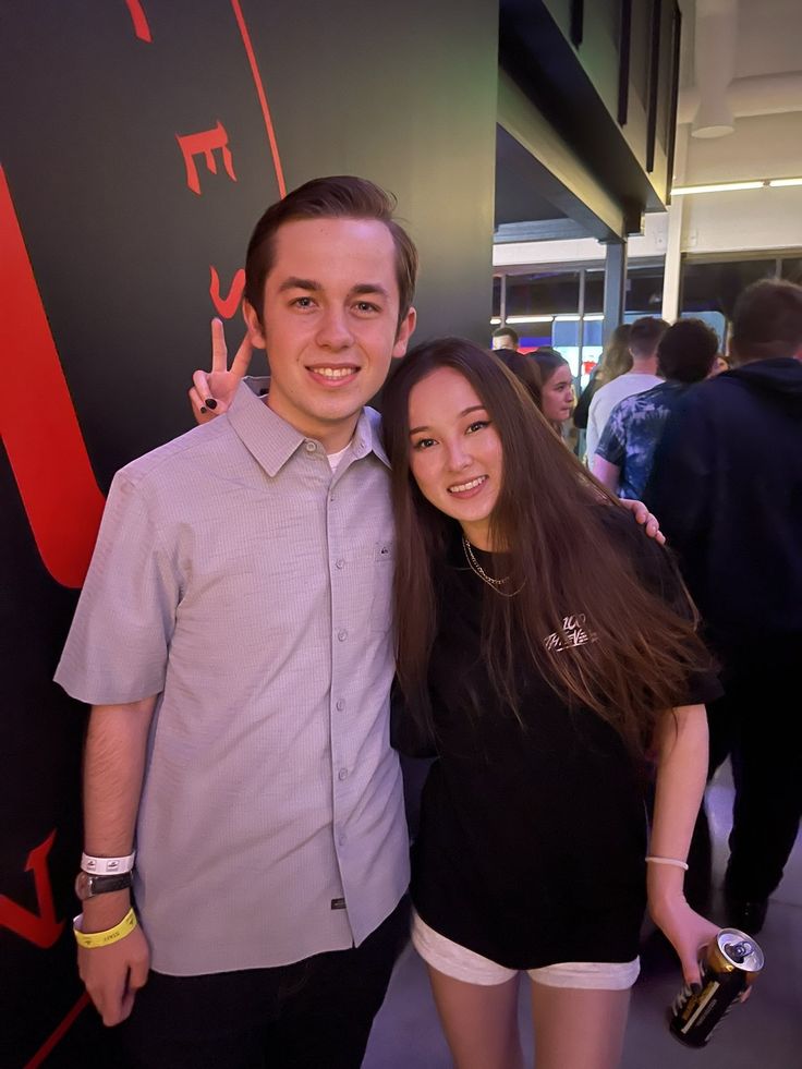 Who is fuslie dating Dating a buck knife